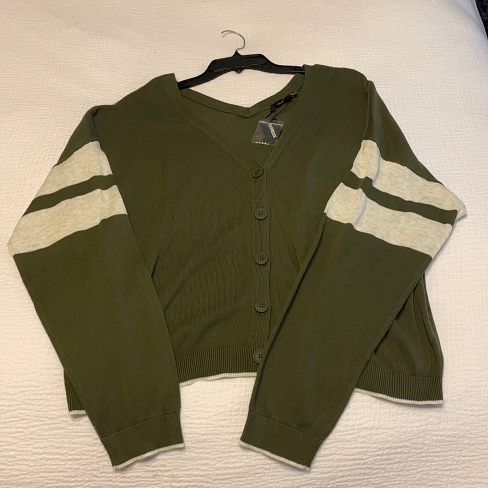 V-neck cardigan- NWT